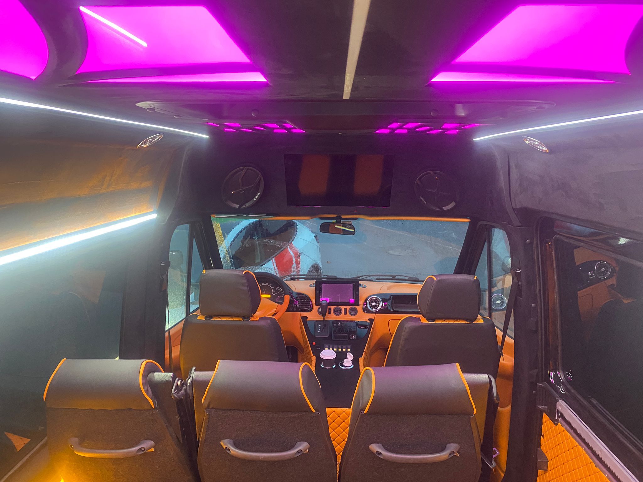 Minibus Aussenansicht