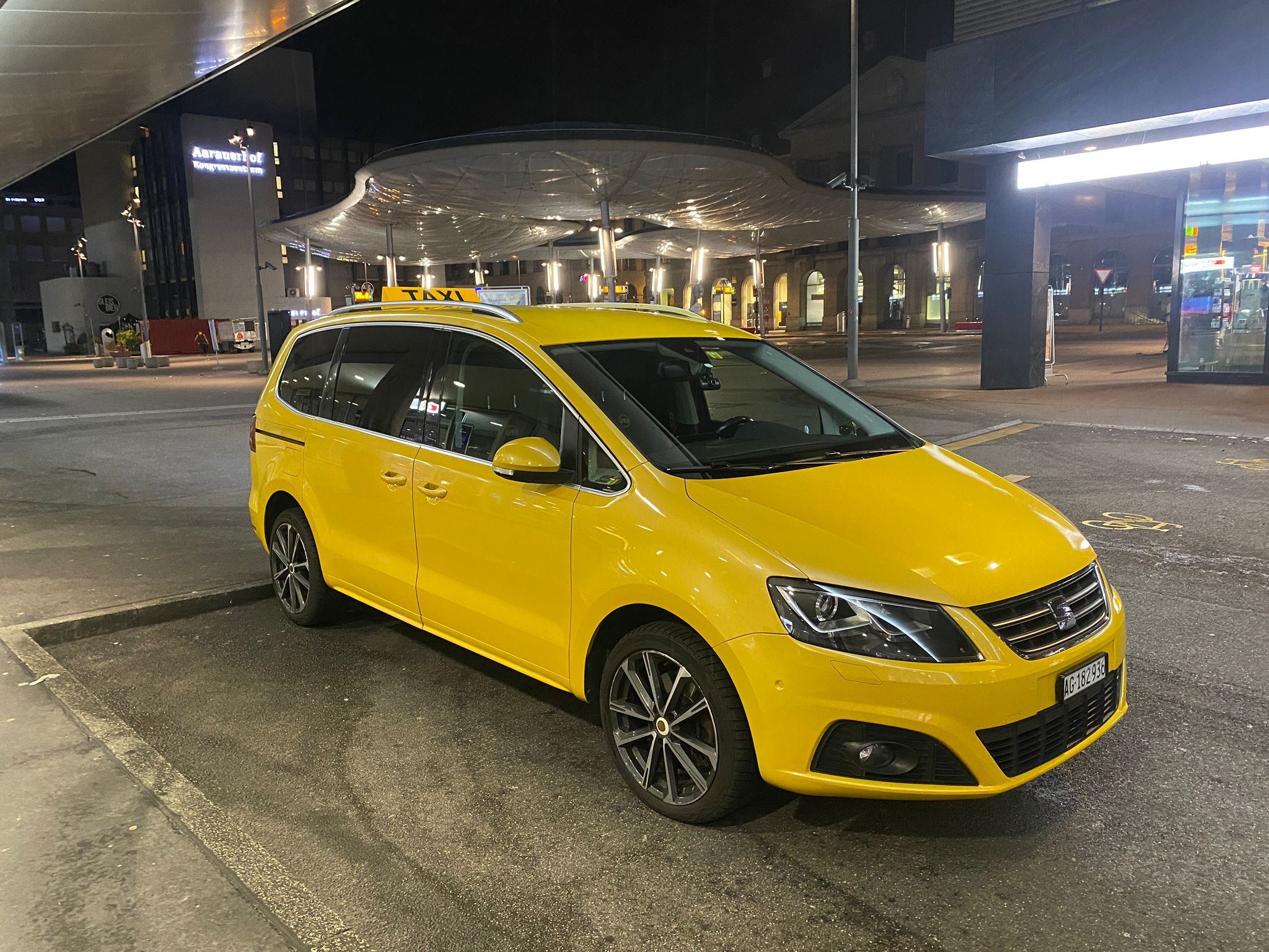 SEAT Alhambra - Vue latérale