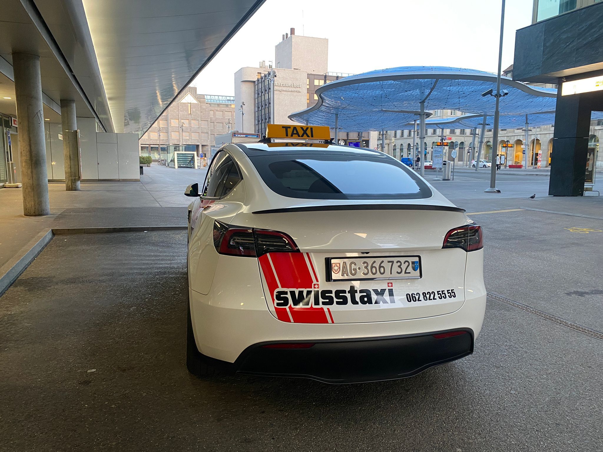 Tesla Model Y - Vue arrière